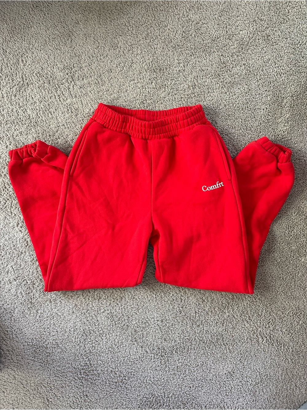 Women’s Comfrt Cloud Sweatpants - Red - Size Small